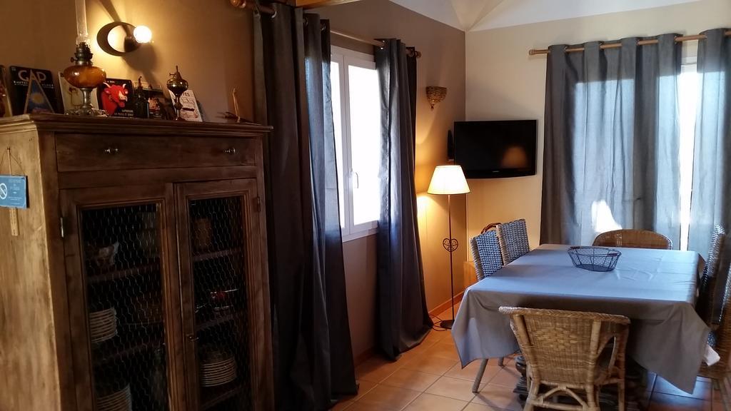 A La Petite Maison Гап Стая снимка