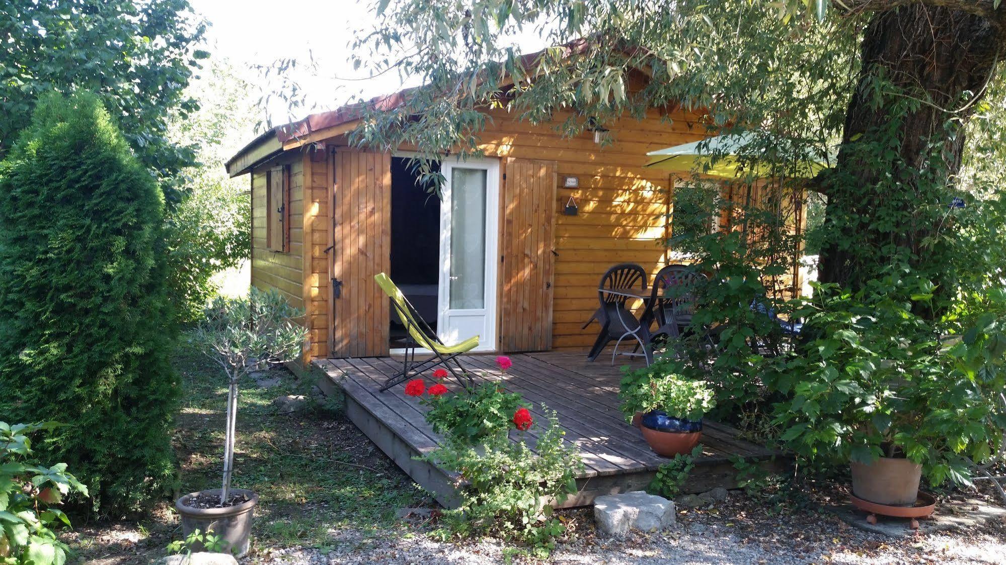 A La Petite Maison Гап Екстериор снимка