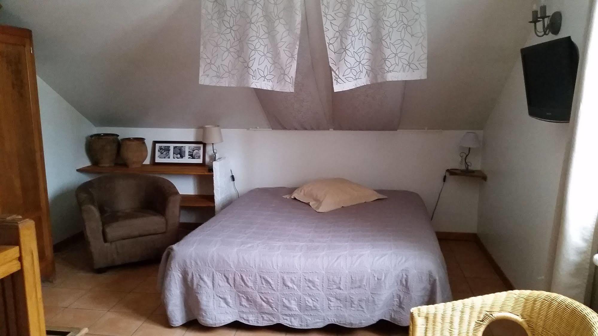 A La Petite Maison Гап Екстериор снимка