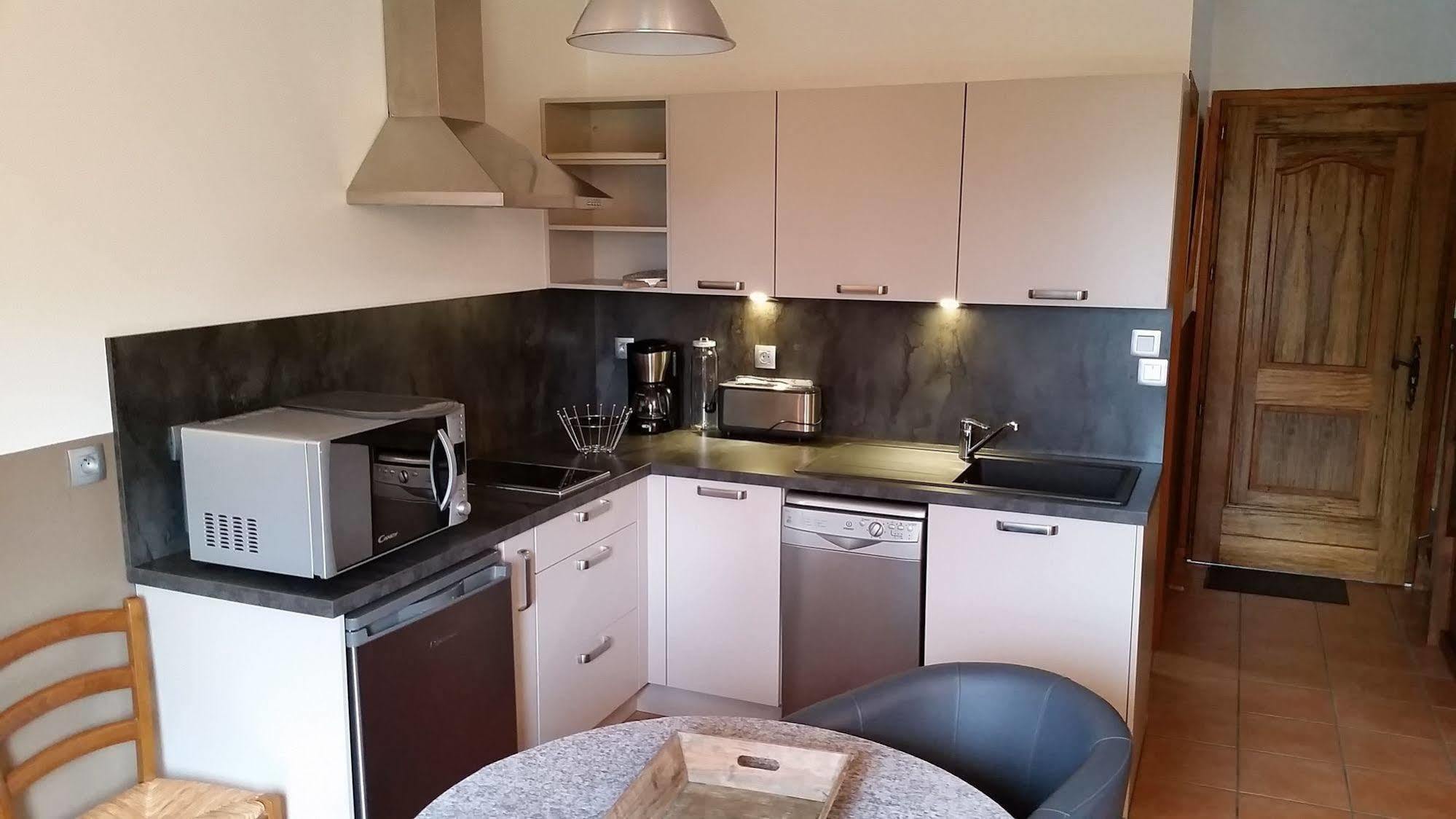 A La Petite Maison Гап Екстериор снимка