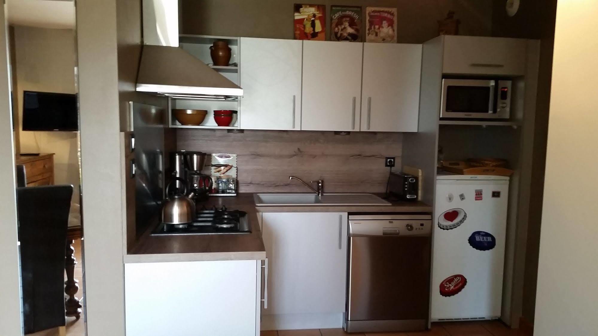 A La Petite Maison Гап Екстериор снимка